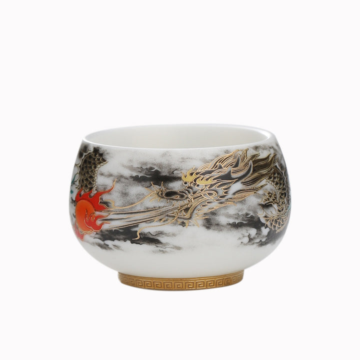Tasse à thé en céramique blanche en porcelaine avec motif de pierres de Buddha Stones et de dragon jouant avec des perles, tasse à thé Kung Fu 160 ml