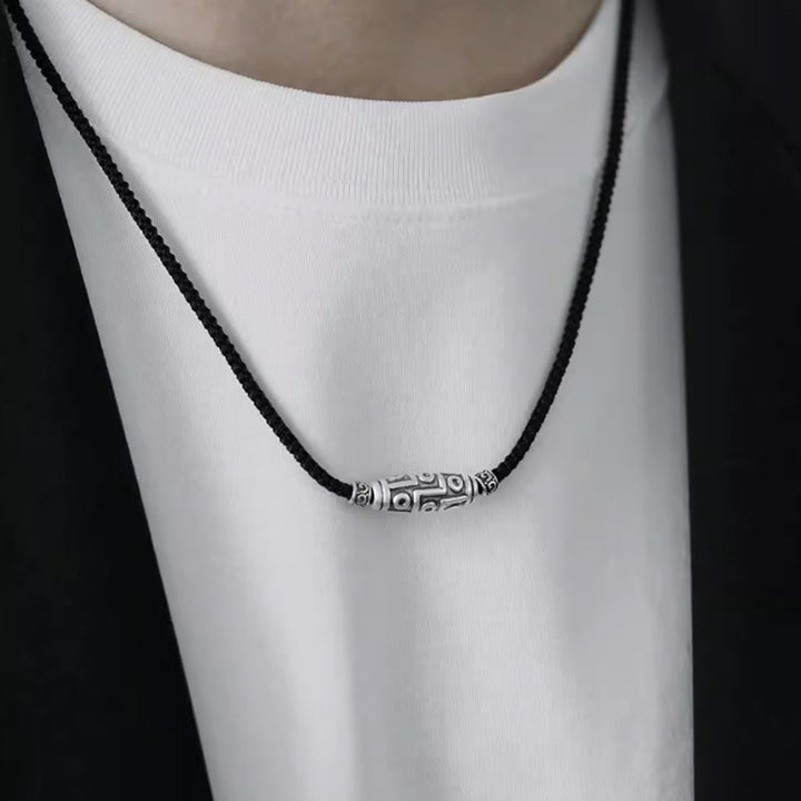 Collier avec pendentif en corde de protection à neuf yeux en argent sterling 999 avec Buddha Stones