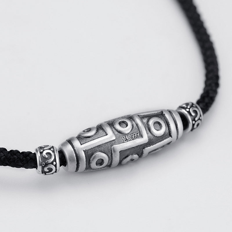 Collier avec pendentif en corde de protection à neuf yeux en argent sterling 999 avec Buddha Stones