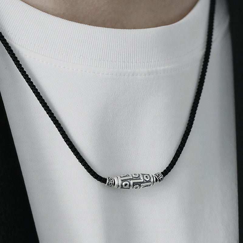Collier avec pendentif en corde de protection à neuf yeux en argent sterling 999 avec Buddha Stones