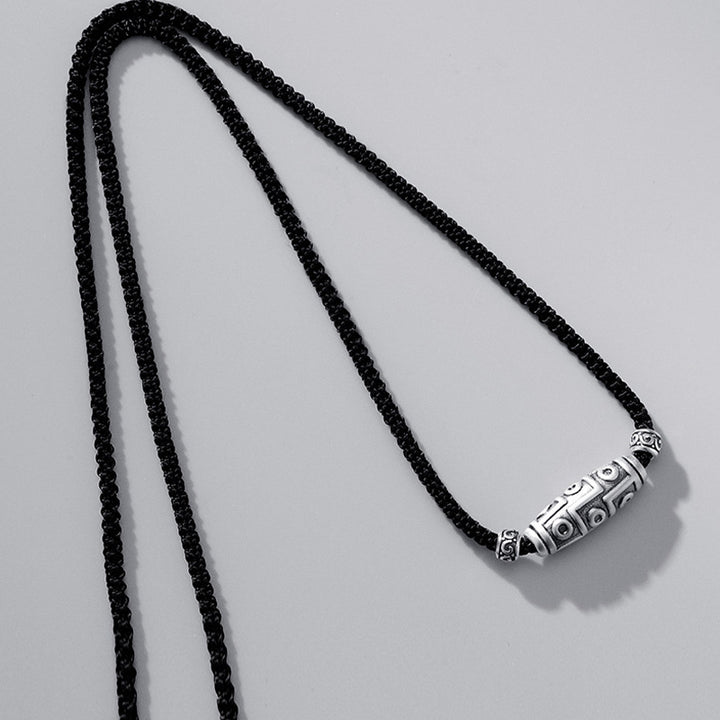 Collier avec pendentif en corde de protection à neuf yeux en argent sterling 999 avec Buddha Stones
