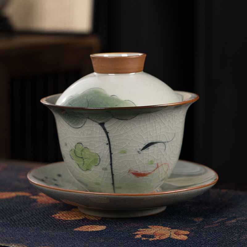 Buddha Stones Lotus Koi Fish Pod Leaf Céramique Gaiwan Sancai Tasse à Thé Kung Fu Tasse à Thé Et Soucoupe Avec Couvercle 140ml