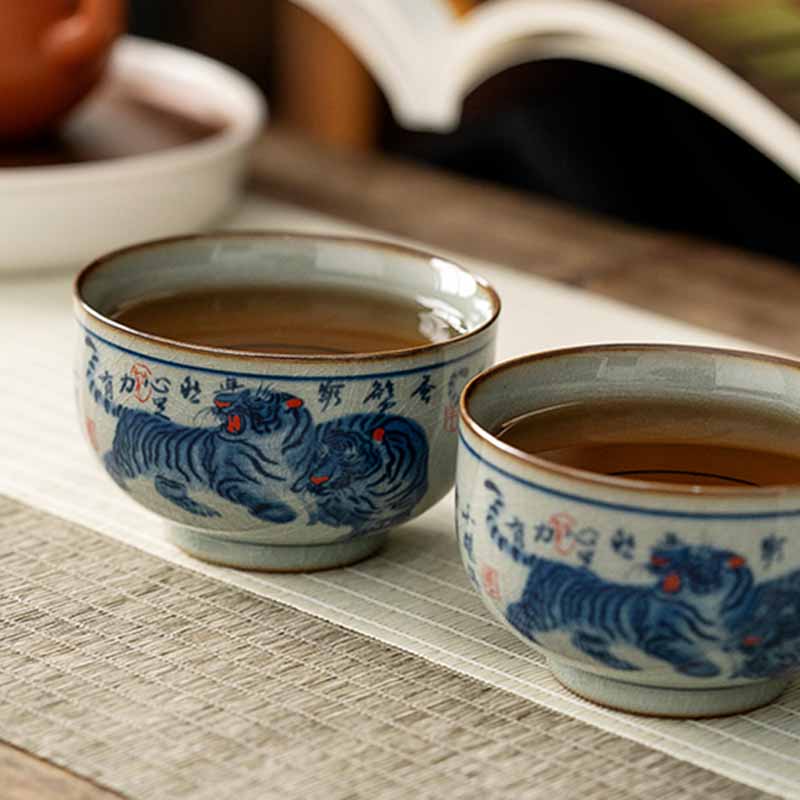 Tasse à thé en céramique peinte à la main en forme de tigre mignon de Jingdezhen, Buddha Stones, tasse à thé Kung Fu, bol 140 ml