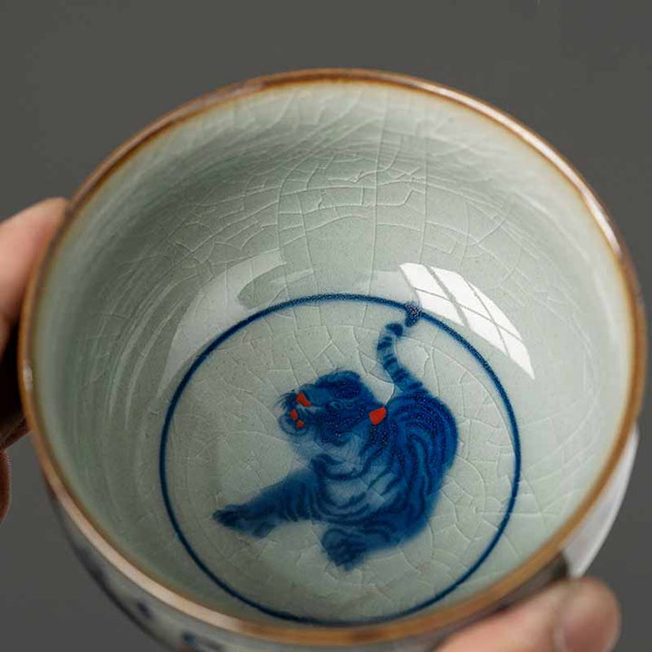 Tasse à thé en céramique peinte à la main en forme de tigre mignon de Jingdezhen, Buddha Stones, tasse à thé Kung Fu, bol 140 ml
