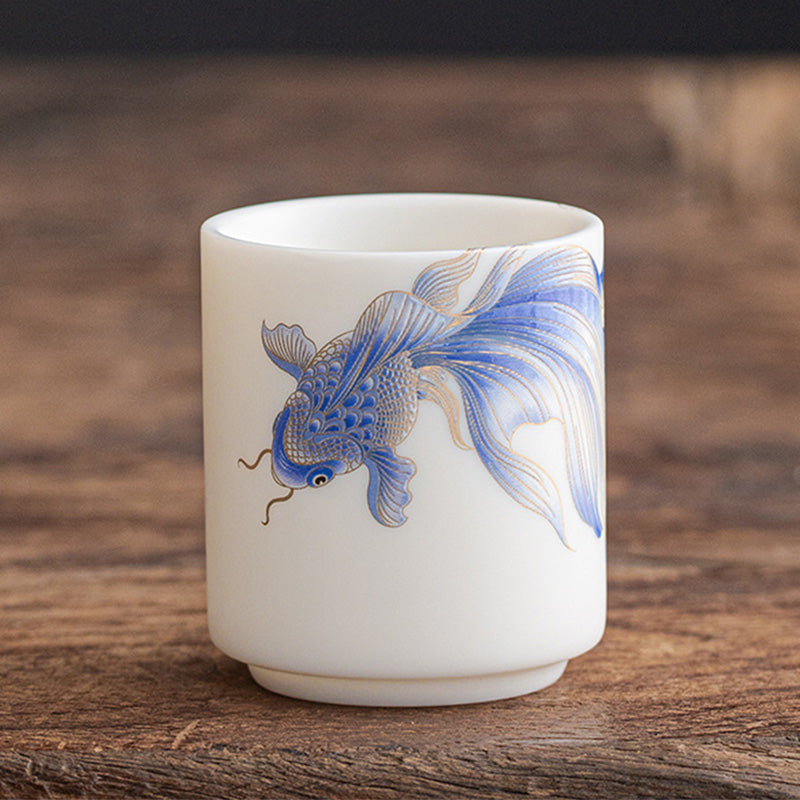 Tasse à thé en céramique blanche en porcelaine avec Buddha Stones