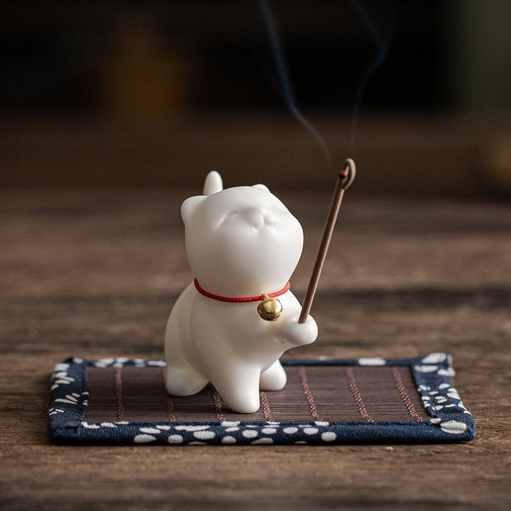 Figurine de chat porte-bonheur en céramique en forme de Buddha Stones avec tapis en bambou - image 3