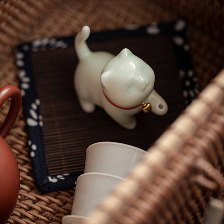 Figurine de chat porte-bonheur en céramique en forme de Buddha Stones avec tapis en bambou - image 15