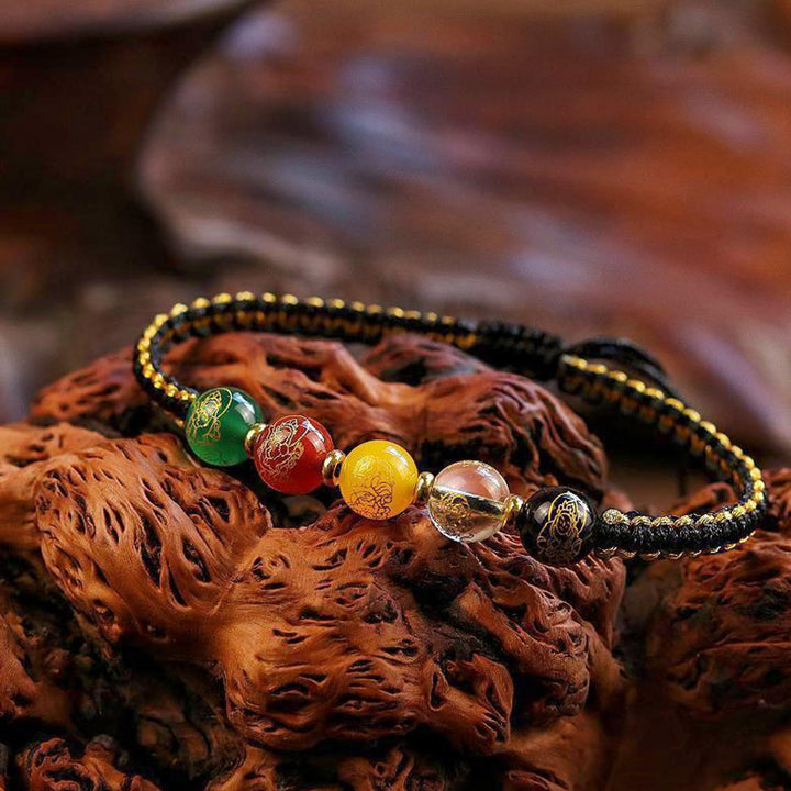Bracelet tressé en fil de protection fait main en agate Buddha Stones et cinq directions des dieux de la richesse