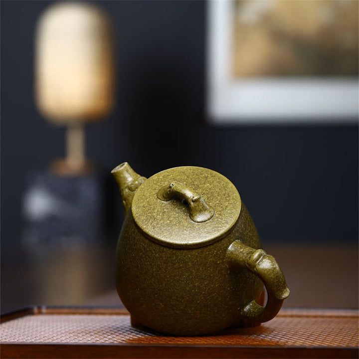Théière Kung Fu en argile jaune verte violette semi-faite à la main avec Buddha Stones Yixing 240 ml