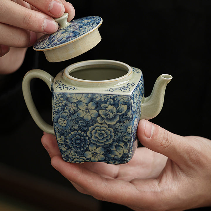 Théière en céramique de style chinois Gongfu en porcelaine bleue et blanche avec Buddha Stones