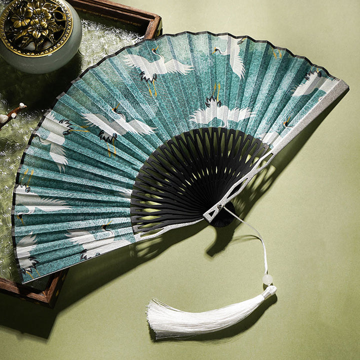 Éventail pliant en bambou et soie à motif grue bleu et blanc vintage Buddha Stones