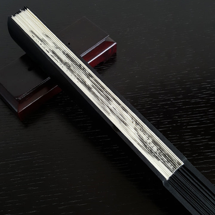 Buddha Stones Grande Muraille Montagnes Arbres Grue Bambou Éventail pliable à main en bambou 33,5 cm