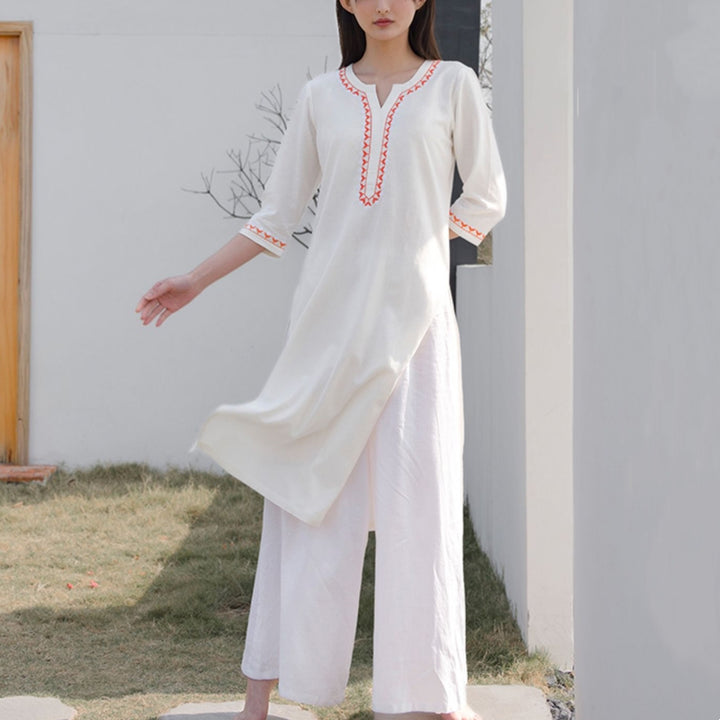 Ensemble de 2 pièces de yoga brodé à col en V avec Buddha Stones et haut en coton et lin pour femme - Blanc (Haut et pantalon) - US12，UK/AU16，EU44 (2XL)  - image 0