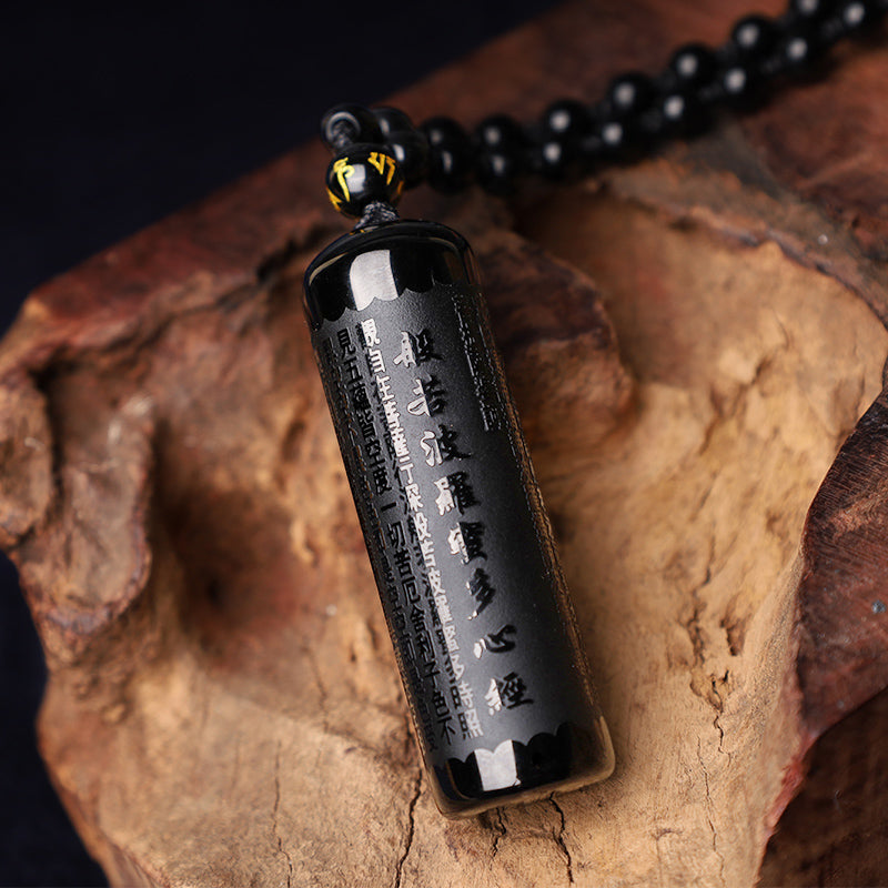 Collier pendentif de purification du Sutra du cœur en obsidienne noire naturelle de Buddha Stones