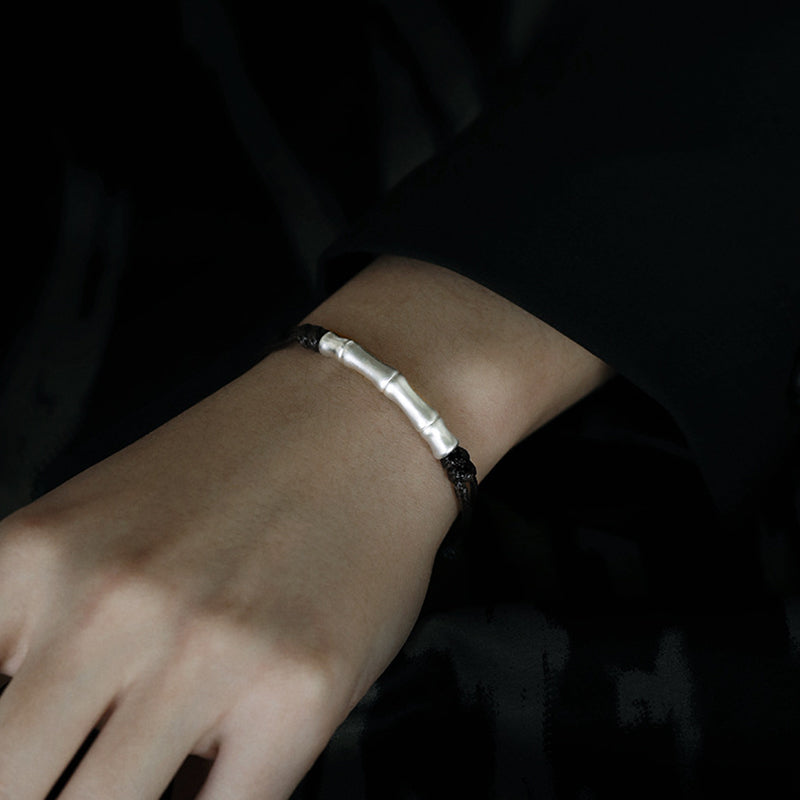 Bracelet tressé en corde porte-bonheur en argent sterling 999 avec motif d'os de Buddha Stones - image 9