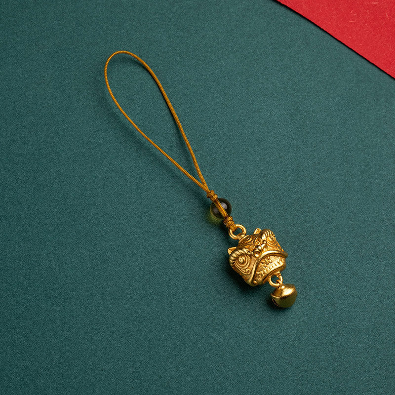 Buddha Stones Lion dansant Auspicieux Ruyi Paix Sûre Riche Cuivre Richesse Téléphone Décoration Suspendue