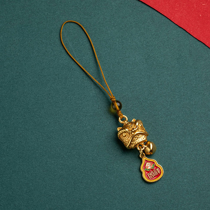 Buddha Stones Lion dansant Auspicieux Ruyi Paix Sûre Riche Cuivre Richesse Téléphone Décoration Suspendue