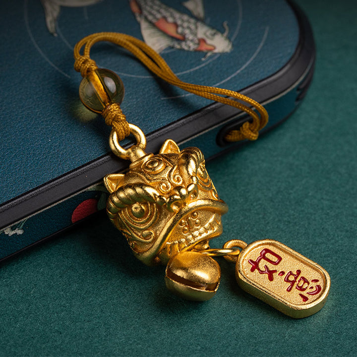 Buddha Stones Lion dansant Auspicieux Ruyi Paix Sûre Riche Cuivre Richesse Téléphone Décoration Suspendue
