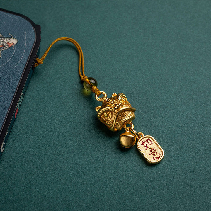 Buddha Stones Lion dansant Auspicieux Ruyi Paix Sûre Riche Cuivre Richesse Téléphone Décoration Suspendue
