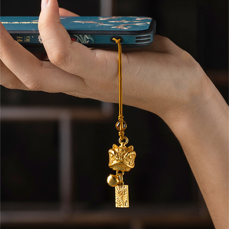 Buddha Stones Lion dansant Auspicieux Ruyi Paix Sûre Riche Cuivre Richesse Téléphone Décoration Suspendue