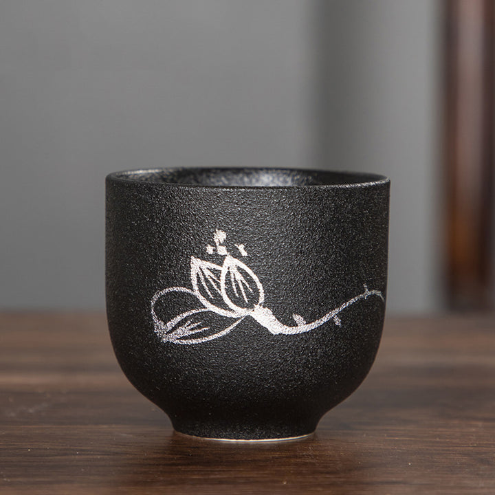 Buddha Stones peintes à la main fleur de lotus bambou chrysanthème poterie noire tasse à thé en céramique tasse à thé Kung Fu 95 ml