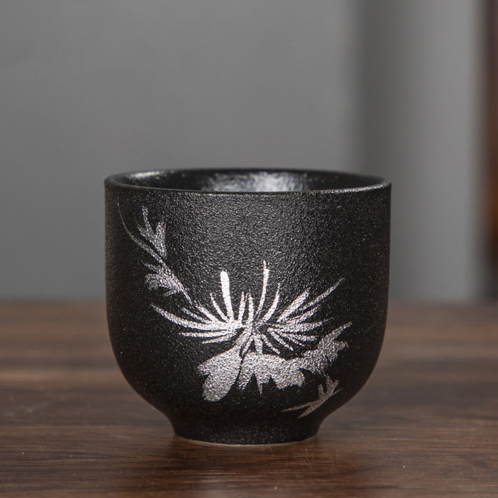 Buddha Stones peintes à la main fleur de lotus bambou chrysanthème poterie noire tasse à thé en céramique tasse à thé Kung Fu 95 ml