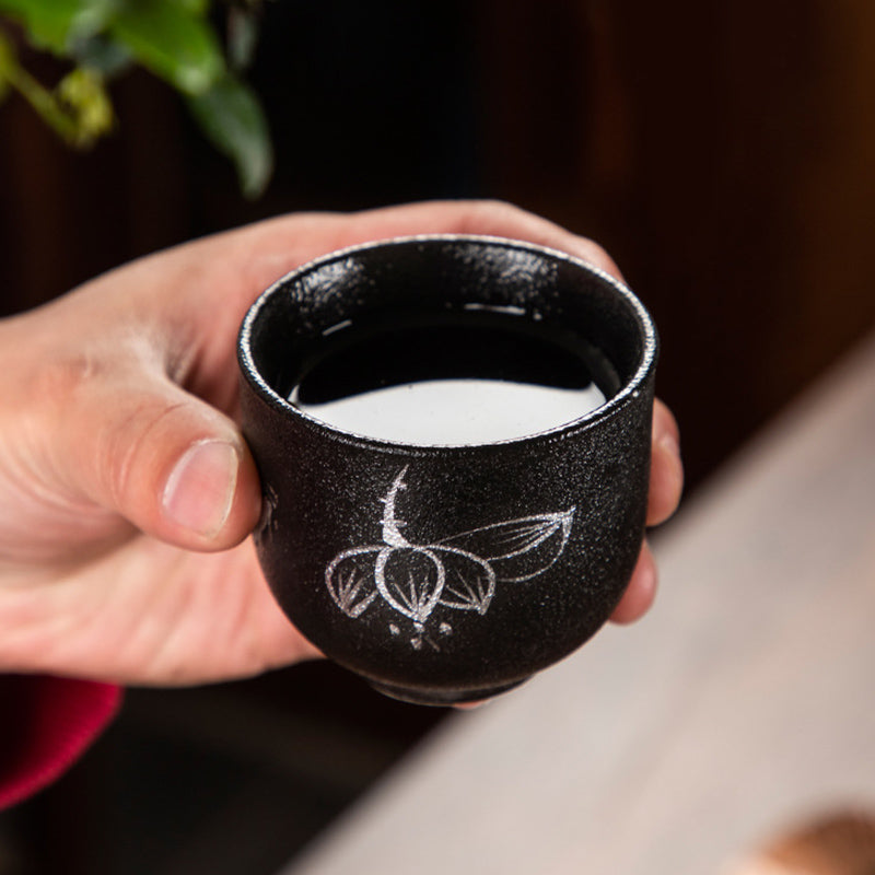 Buddha Stones peintes à la main fleur de lotus bambou chrysanthème poterie noire tasse à thé en céramique tasse à thé Kung Fu 95 ml