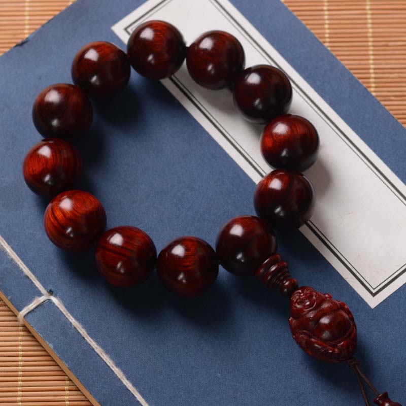 Bracelet Buddha Stones rieur Dieu de la richesse et de la protection en petites feuilles de santal rouge