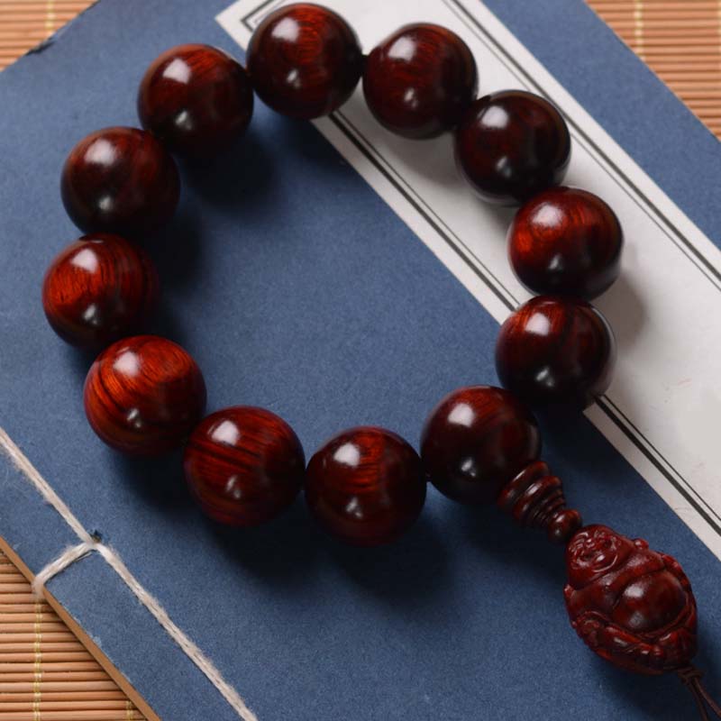 Bracelet Buddha Stones rieur Dieu de la richesse et de la protection en petites feuilles de santal rouge