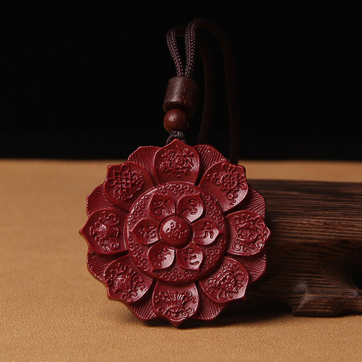Collier avec pendentif en corde et bénédiction en Buddha Stones en cinabre naturel Lotus Om Mani Padme Hum