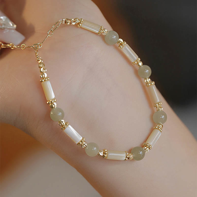 Bracelet de bénédiction en jade Hetian et agate rouge avec pierre de Tridacna et Buddha Stones