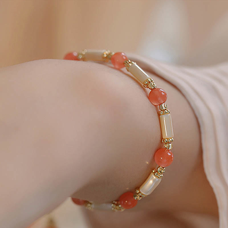 Bracelet de bénédiction en jade Hetian et agate rouge avec pierre de Tridacna et Buddha Stones