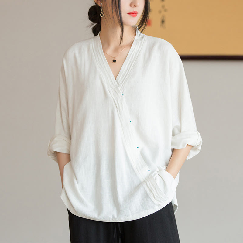 Chemisier à col en V avec Buddha Stones pour femme, haut à manches longues, vêtements de style Hanfu chinois - Blanc (Tour de poitrine 128 cm) (Haut uniquement) - image 0