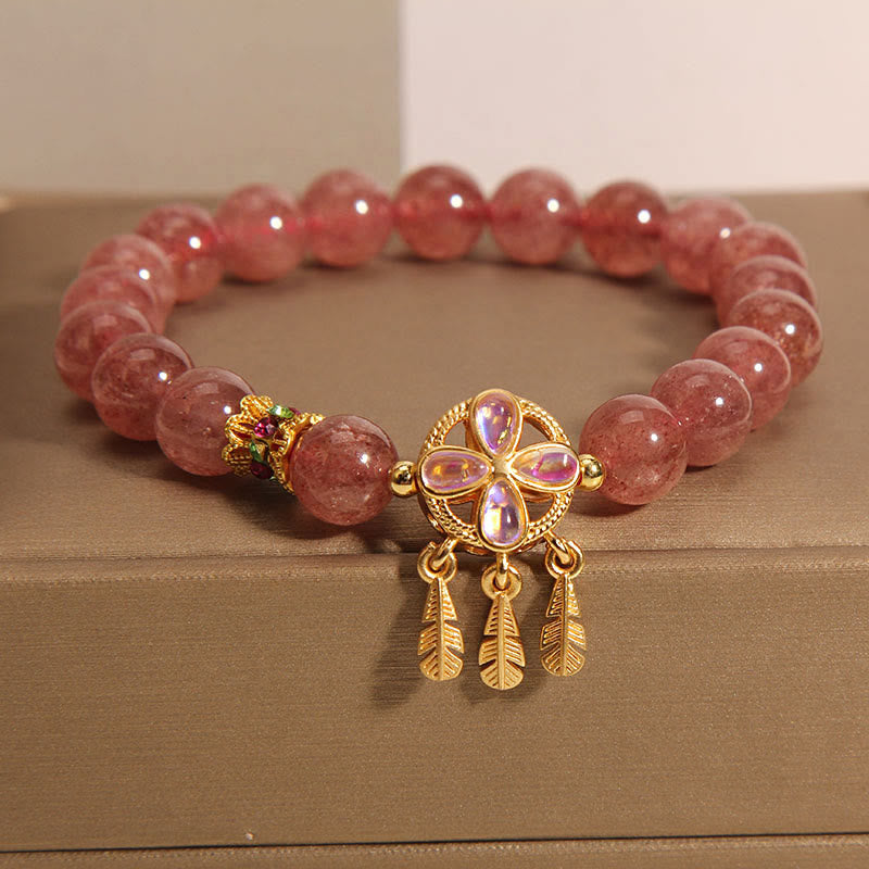 Bracelet attrape-rêves à quatre feuilles en quartz fraise naturel Buddha Stones