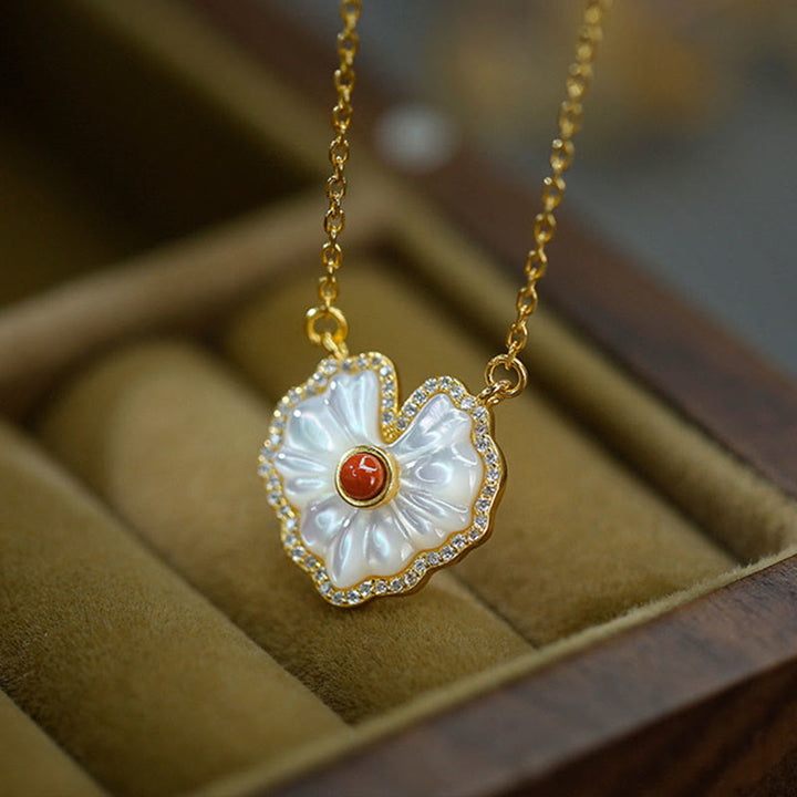 Ensemble de bijoux en argent sterling 925 avec boucles d'oreilles et collier en pierre de Tridacna en forme de cœur et d'agate rouge et de lazurite