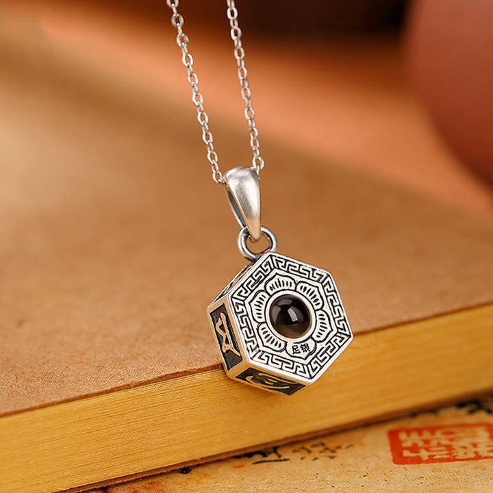 Buddha Stones Collier avec pendentif en argent sterling 990 tibétain Om Mani Padme Hum avec projection d'amour de lotus