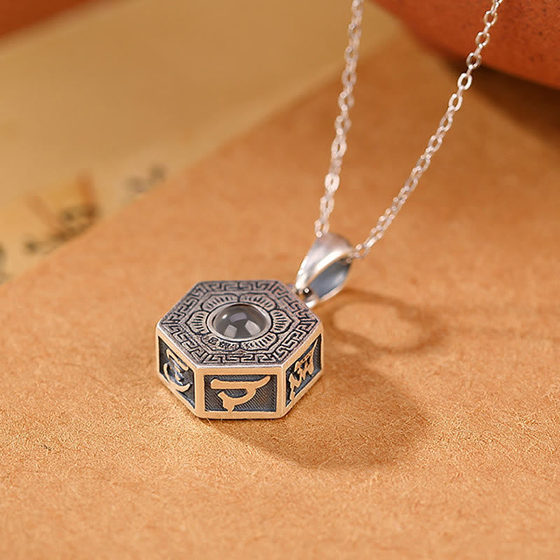Buddha Stones Collier avec pendentif en argent sterling 990 tibétain Om Mani Padme Hum avec projection d'amour de lotus