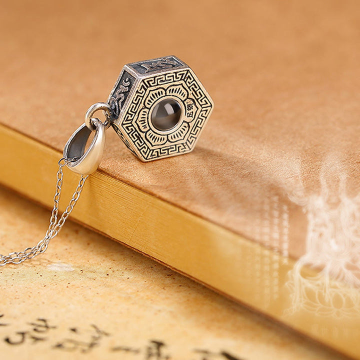 Buddha Stones Collier avec pendentif en argent sterling 990 tibétain Om Mani Padme Hum avec projection d'amour de lotus