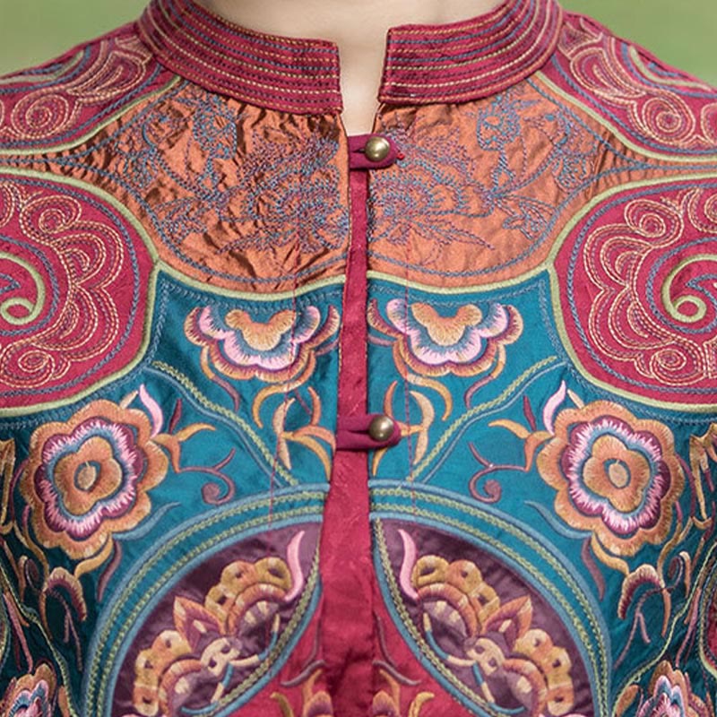 Gilet sans manches avec broderie de fleurs style vintage et Buddha Stones - image 23