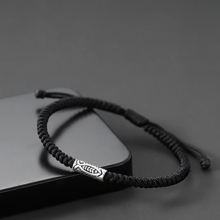 Bracelet en corde noire Buddha Stones et poisson koï du Tibet