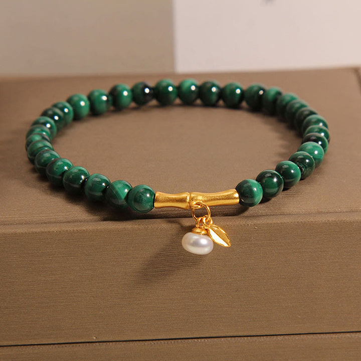 Bracelet anti-anxiété en bambou porte-bonheur avec perles de malachite naturelle et Buddha Stones