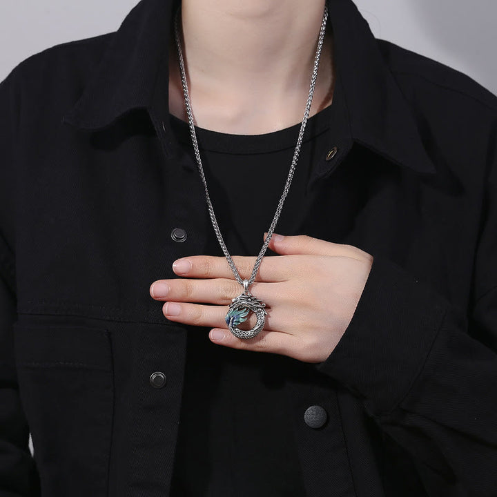 Collier tibétain en cuivre avec Buddha Stones et force du dragon