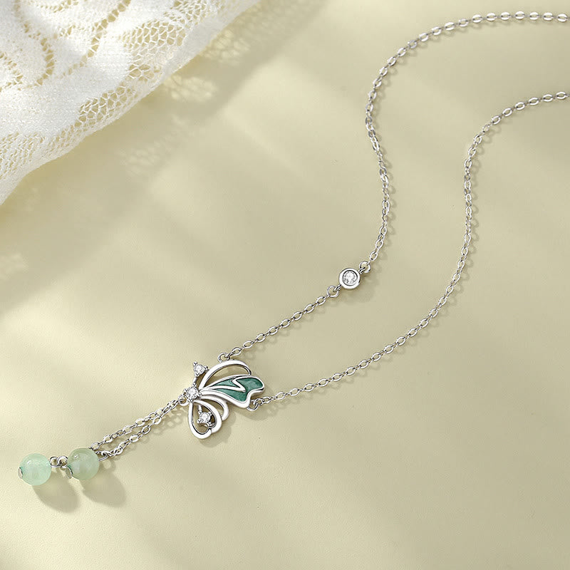Ensemble de boucles d'oreilles et collier porte-bonheur en argent sterling 925 avec pendentif en forme de papillon en aventurine verte naturelle de Buddha Stones