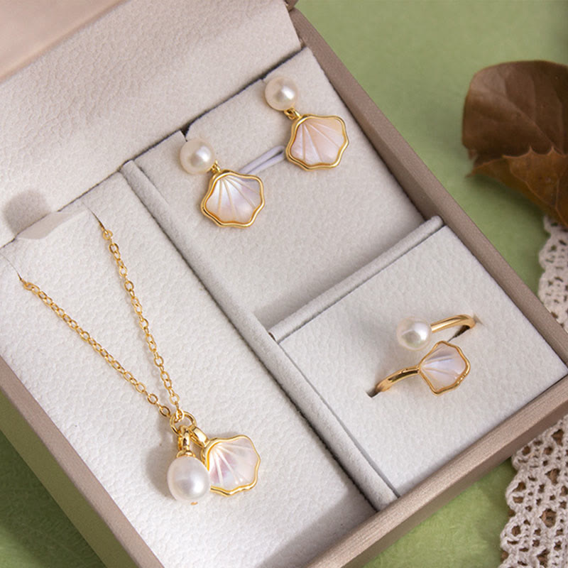 Ensemble de boucles d'oreilles, collier, pendentif, bague et perles en cuivre avec Buddha Stones Ginkgo Tridacna
