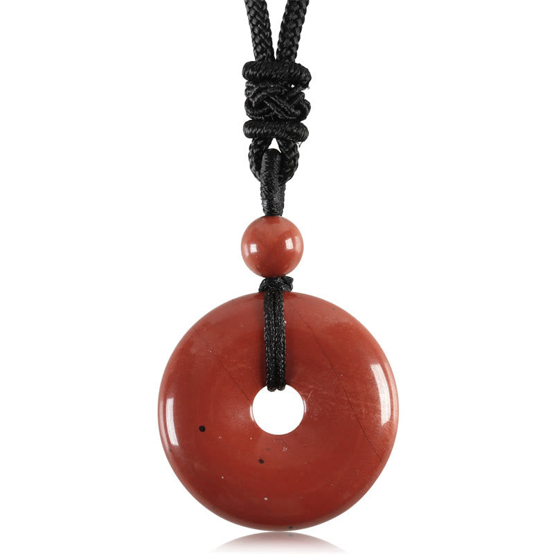 Collier avec pendentif porte-bonheur en Buddha Stones précieuses en cristal de guérison