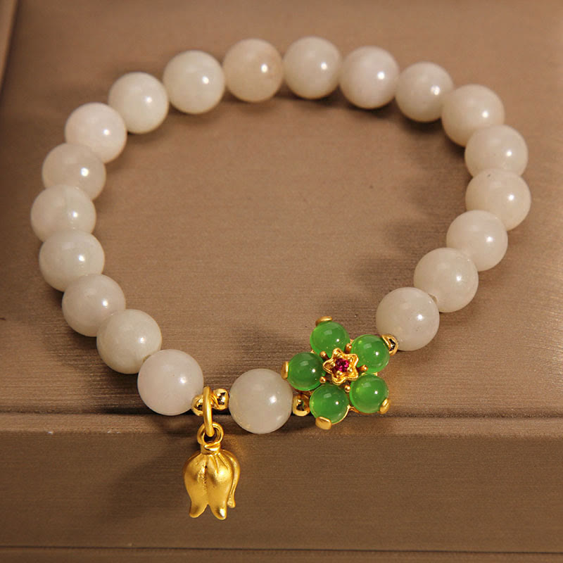 Bracelet porte-bonheur en jade vert naturel et fleur de muguet avec Buddha Stones