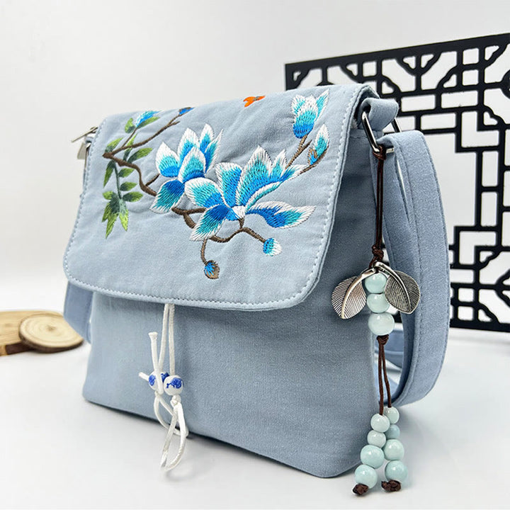 Sac à bandoulière brodé en Buddha Stones , camélia, épiphyllum, gardénia, fleurs de Sakura, sac à bandoulière, sac pour téléphone portable