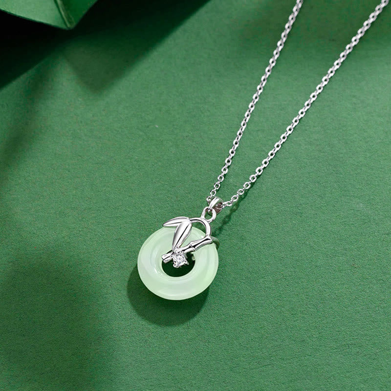 Buddha Stones Collier pendentif en argent sterling 925 avec boucle de paix et feuille de bambou en jade Hetian