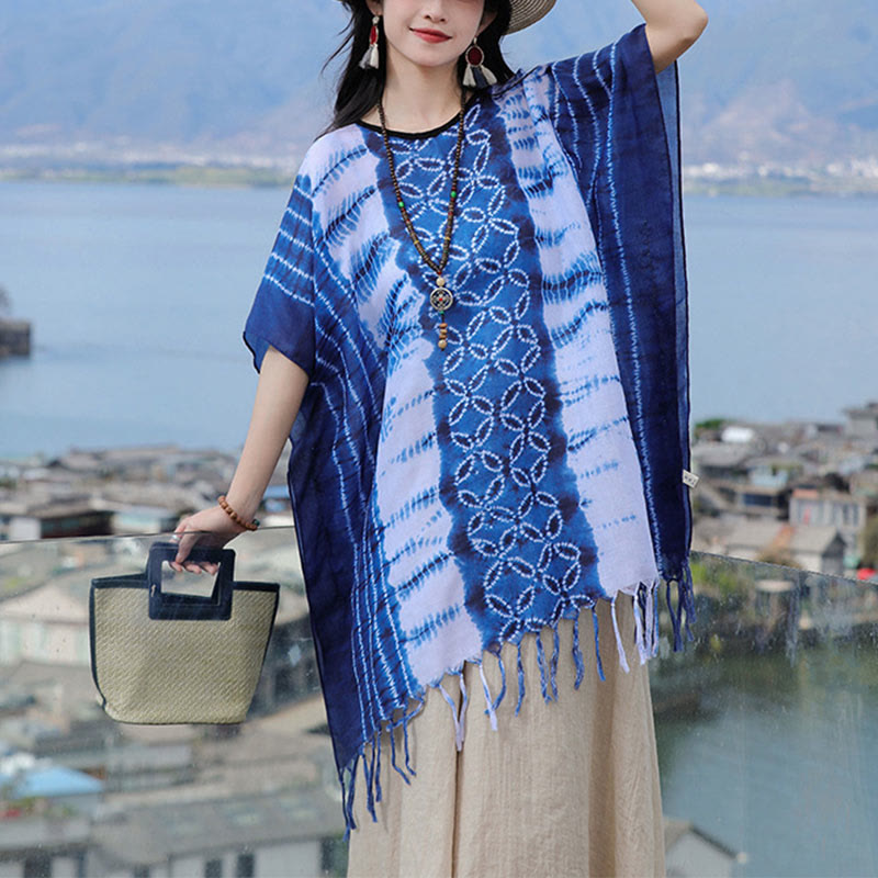 Buddha Stones , teinture indigo, pompons, pull confortable 90 x 95 cm