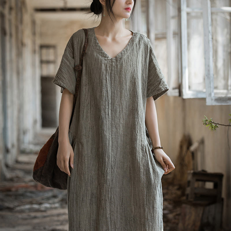 Robe mi-longue à col en V en lin à manches courtes et teinture faite à la main Buddha Stones - image 18